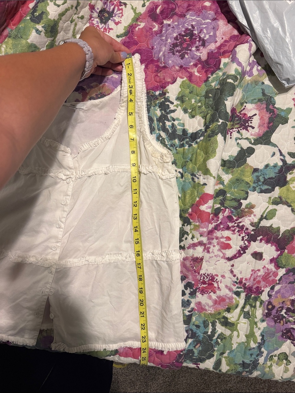 GAP White Button-Front Ruffle Trim Tank 100% Cotton - Picture 8 of 8